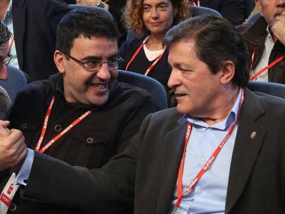 Madina, Jiménez y Fernández durante el Foro político del PSOE.