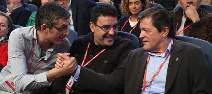 Madina, Jiménez y Fernández durante el Foro político del PSOE.