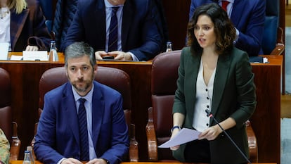 La presidenta de la Comunidad de Madrid, Isabel Díaz Ayuso, este jueves en el pleno de la Asamblea regional.