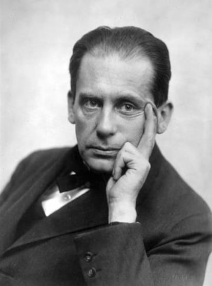 Walter Gropius.