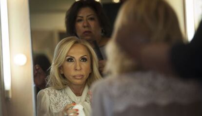 Laura Bozzo en su camerino en Televisa.