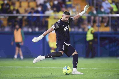 Kiko Casilla, esta temporada contra el Villarreal en La Cerámica.