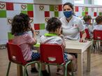 23/07/2021.- 
Beatriz Esparza, dueña de la escuela infantil Risitas, en el barrio de Patraix de Valencia. La matrícula de la educación infantil se ha desplomado este curso como consecuencia de la pandemia, provocando una ola de cierres y despidos en toda España.
FOTO, MÒNICA TORRES/EL PAíS

.



