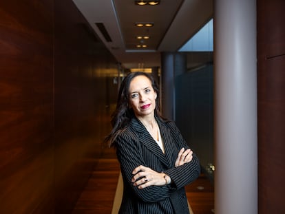 La presidenta de Redeia, Beatriz Corredor, a finales de febrero en la sede de la empresa, en Madrid.