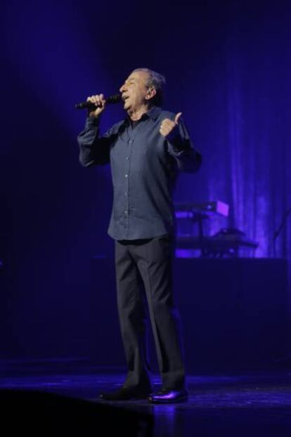 Jose Luis Perales, en el concierto en el Teatro Real.