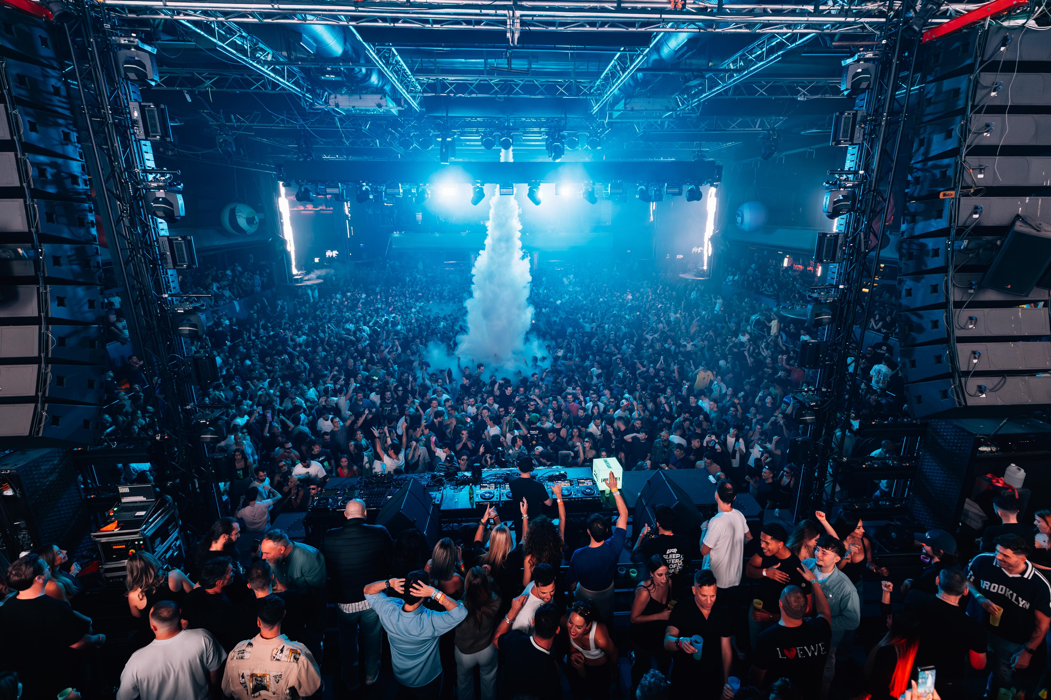 Fabrik di Madrid si ispira a Ibiza per rinnovare l'immagine e attrarre un pubblico più adulto