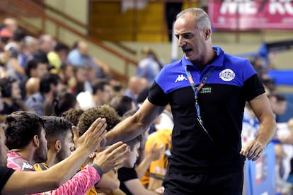 Rafa Guijosa en el partido de Liga de Campeones entre el Abanca Ademar León y el Orlen Wisla Plock en 2018.