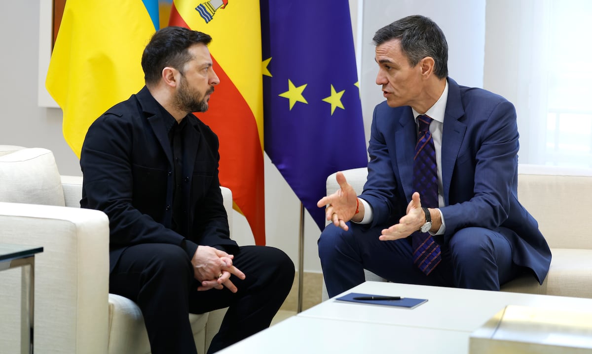 Sánchez anuncia un nuevo compromiso de ayudas de 1.000 millones para apoyo “bilateral militar” a Ucrania