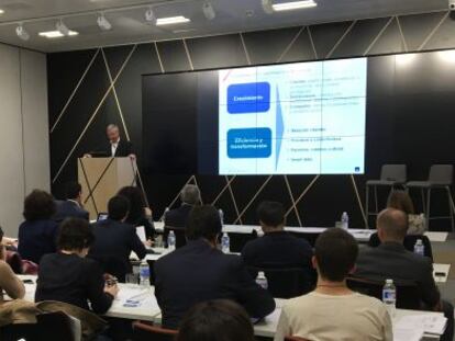 Jean-Paul Rignault, presidente ejecutivo de AXA Espa&ntilde;a, durante la presentaci&oacute;n de resultados.