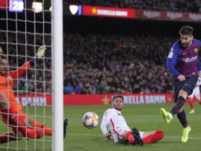 El conjunto azulgrana remonta con una gran goleada al equipo de Machín gracias al juego de Messi, el aporte goleador de Coutinho y las manos de Cillessen