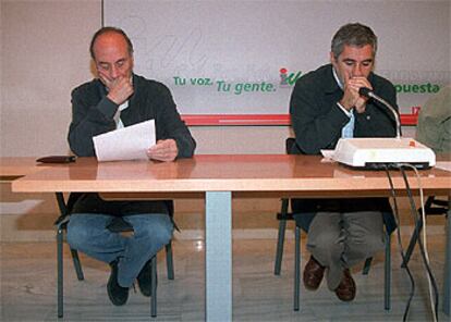 Francisco Frutos y Gaspar Llamazares, en una reunión de Izquierda Unida.