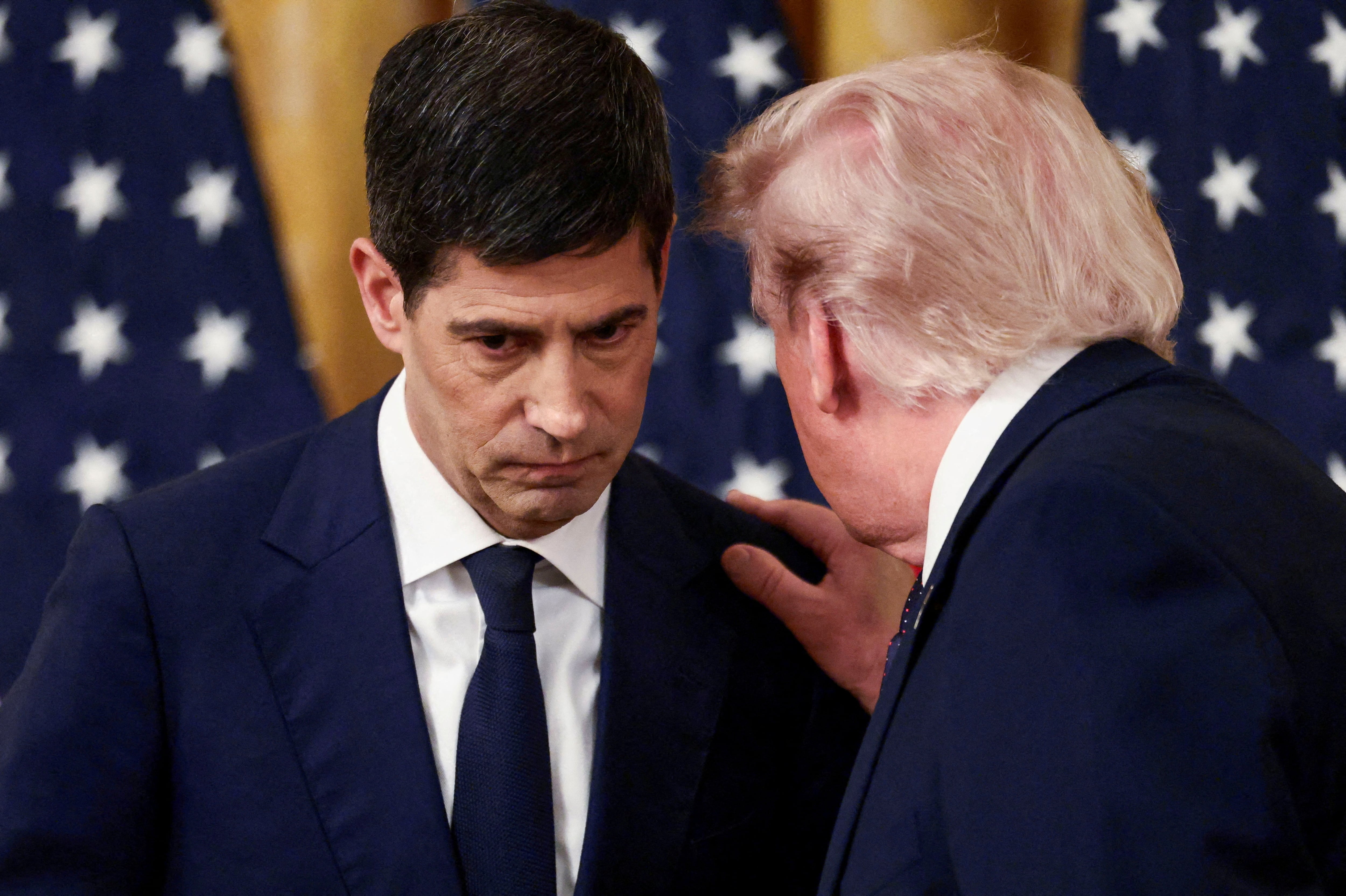 Kevin Warsh se estrena en Jackson Hole entre la espada y la pared por la tormenta en el mercado de deuda