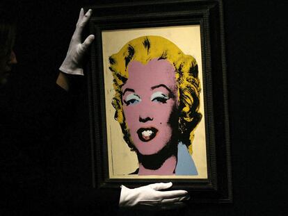 Marilyn vista por Andy Warhol, cuadro que ayer se subastó.