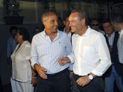 Alberto Fabra junto a Francisco Camps, el pasado viernes en Benicasim.