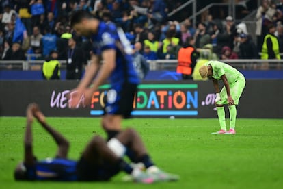 Lamine Yamal, del Barça, se lamentaba al final del partido.