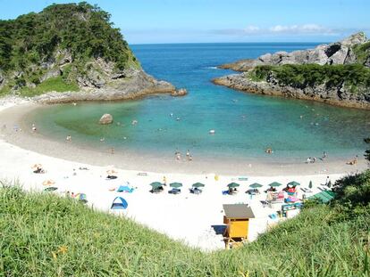 Playa Tomari, en la isla de Shikinejima, administrada por el gobierno metropolitano de Tokio.