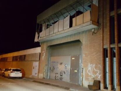 Los Mossos investigan los hechos tras la denuncia de la chica de una agresión sexual en una nave abandonada del municipio