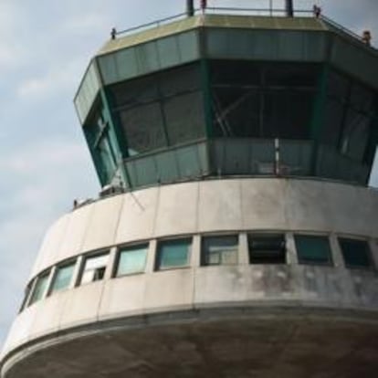 Torre de control del aeropuerto de Barcelona