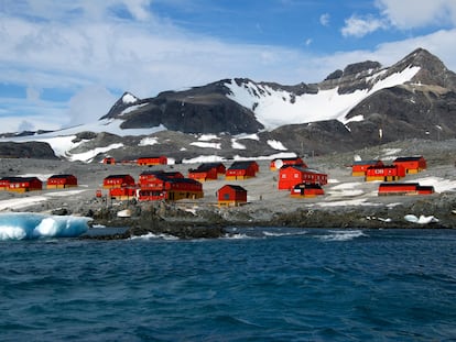 La estación de investigación argentina Esperanza en Antártida Peninsular.