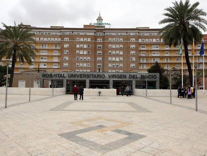 Fachada del hospital Virgen del Rocío de Sevilla.