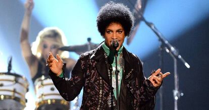 Prince en los Billboard Music Awards de 2013.