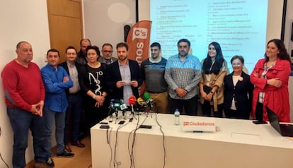 Miembros de la candidatura de Ouirense vetada por la dirección