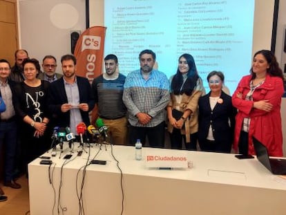 Miembros de la candidatura de Ouirense vetada por la dirección