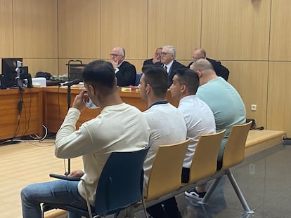Los cuatro acusados de la 'manada' de la Vall d'Albaida el martes pasado durante una sesión del juicio en la Audiencia Provincial de Valencia.
