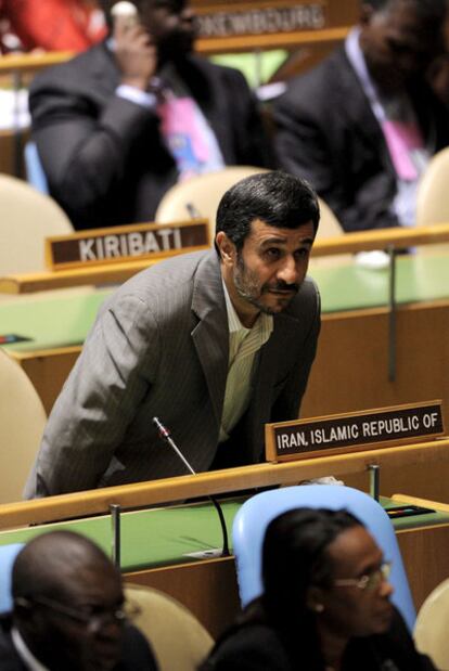 El presidente iraní, Mahmud Ahmadineyad, en la Asamblea de la ONU.