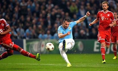 Negredo marca el gol del honor del City.