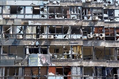 Un mes de guerra ha reducido a ruinas muchos edificios de Beirut. En Israel decenas de inmuebles tambin han sido alcanzados por los misiles de Hezbol.