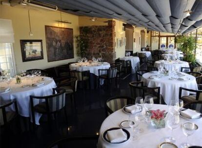 Comedor del restaurante Real Balneario, en Salinas (Asturias).