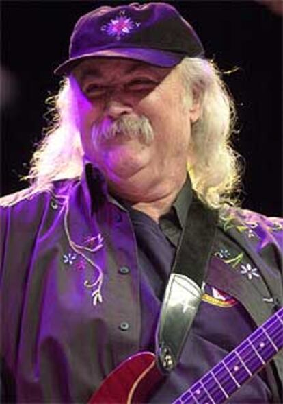 David Crosby, en una actuación en el Madison Square Garden de Nueva York, en febrero de 2002.