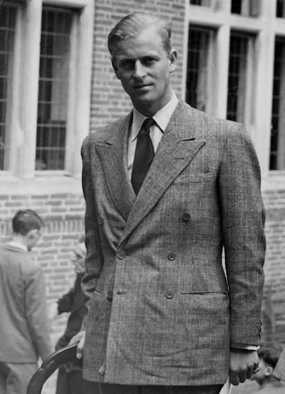 Felipe de Edimburgo asistiendo al Cheam School de Newbury (Reino Unido) a principios de los años 50.