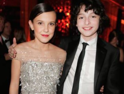 Millie Bobby Brown (Eleven, na série) e Finn Wolfhard (Mike) numa festa da Netflix em janeiro.
