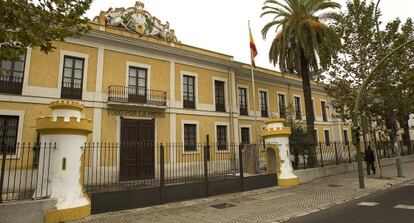 Acuartalemiento de la Borbolla, donde se encuentra el Archivo Militar Sur.