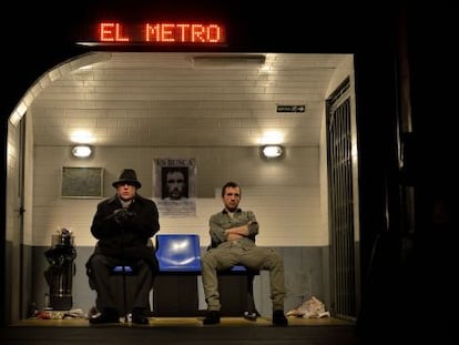 Xavier Boada, a la izquierda, y Pablo Derqui, en una escena de &#039;Roberto Zucco&#039;.