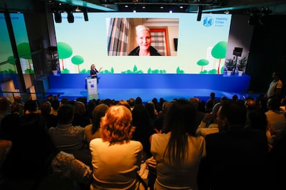 Intervención de Erin Brockovich en el foro Healthy Cities de Sanitas que se celebró el martes en Barcelona.