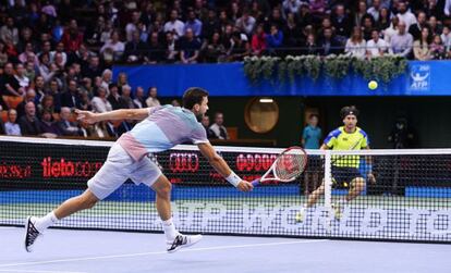 Dimitrov volea ante Ferrer.