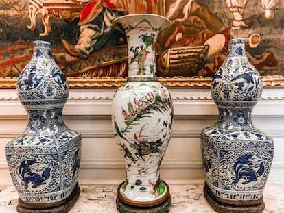 Unos jarrones en el Museo Nissim de Camondo, en París, antigua mansión de la familia del protagonista de la novela de Edmund de Waal.