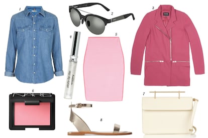 1. Topshop Camisa vaquera. 2. Gucci Gafas de sol con montura de pasta y metal. 3. Bershka Abrigo oversize estilo Perfecto. 4. Sisley Paris Labial “Phyto-Lip Star”. 5. Alexander Wang Falda recta elástica con print de rayas. 6. NARS Colorete “Final Cut”. 7. M2Malletier Bolsos de piel con asa rígida de metal y asa de piel. 8. Zara Sandalia plana de piel dorada con efecto envejecido.