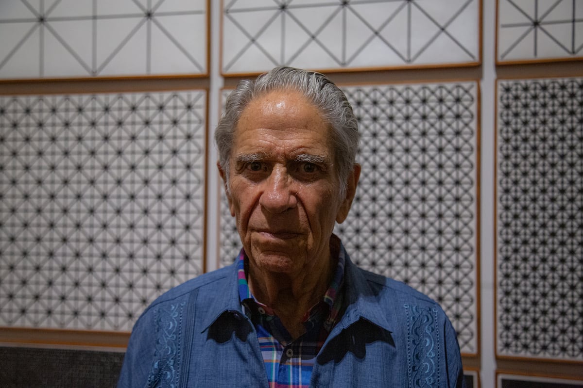 Lana huichol convertida en arte pop: el cosmos geométrico de Eduardo Terrazas