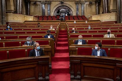 Pleno extraordinario sobre la crisis de la Monarquía, en el Parlamento catalán este viernes.