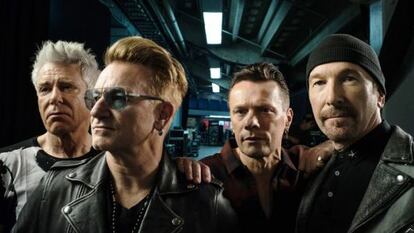 Adam Clayton, Bono, Larry Mullen Jr. y The Edge.