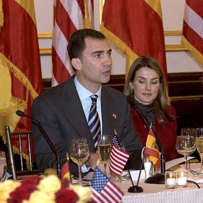 Los príncipes de Asturias durante un almuerzo en la Cámara Oficial de Comercio España-EEUU en el Metropolitan Club de Nueva York