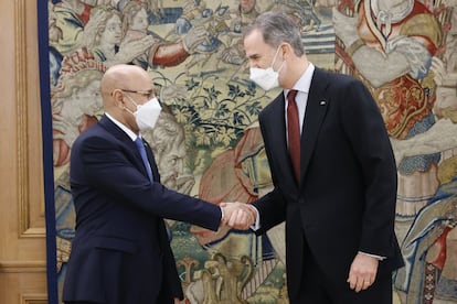 Los reyes han ofrecido este jueves un almuerzo en el Palacio de la Zarzuela al presidente de Mauritania, Mohamed Ould Ghazouani, y a su esposa, Mariem Fadel Dah, con motivo de la visita de trabajo a España del mandatario magrebí.