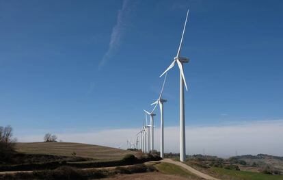 Generadors d'energia eòlica al parc del Tallat, a Tarragona.