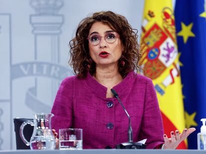 La ministra de Hacienda y portavoz del Gobierno, María Jesús Montero, durante la rueda de prensa posterior a la reunión del Consejo de Ministros de este martes en La Moncloa.