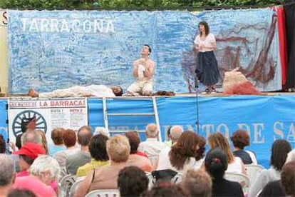 Un momento de la representación en Santander de <i>El Burlador de Sevilla</i> por el grupo Aula de Teatro de la Universidad de Valencia.