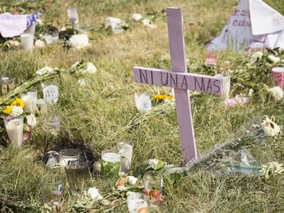 Un memorial de las víctimas de feminicidio en la colonia Jardines de Morelos, en el municipio de Ecatepec, México. 